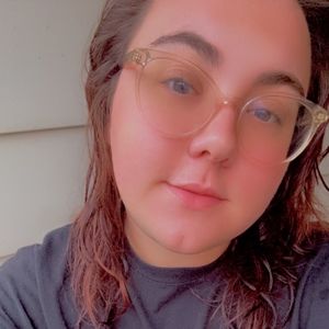 Meet your Posher, Natasha